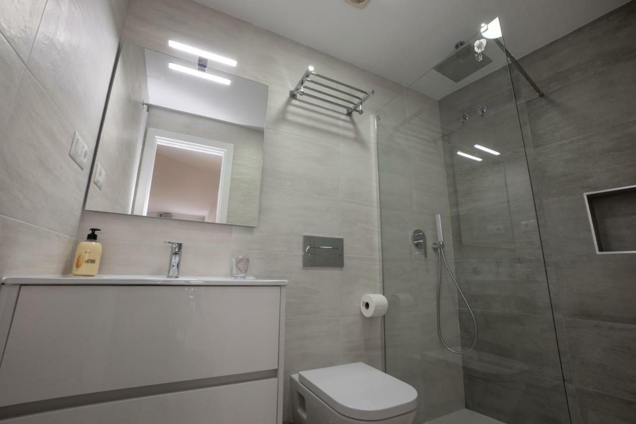 Apartamentos Mombasa 2 planta Nerja Bagian luar foto