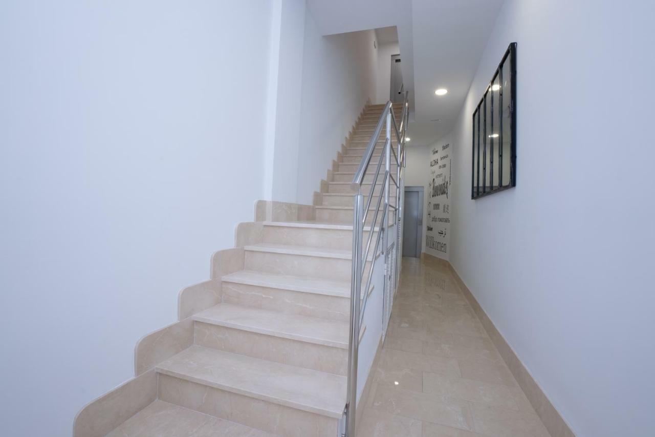 Apartamentos Mombasa 2 planta Nerja Bagian luar foto